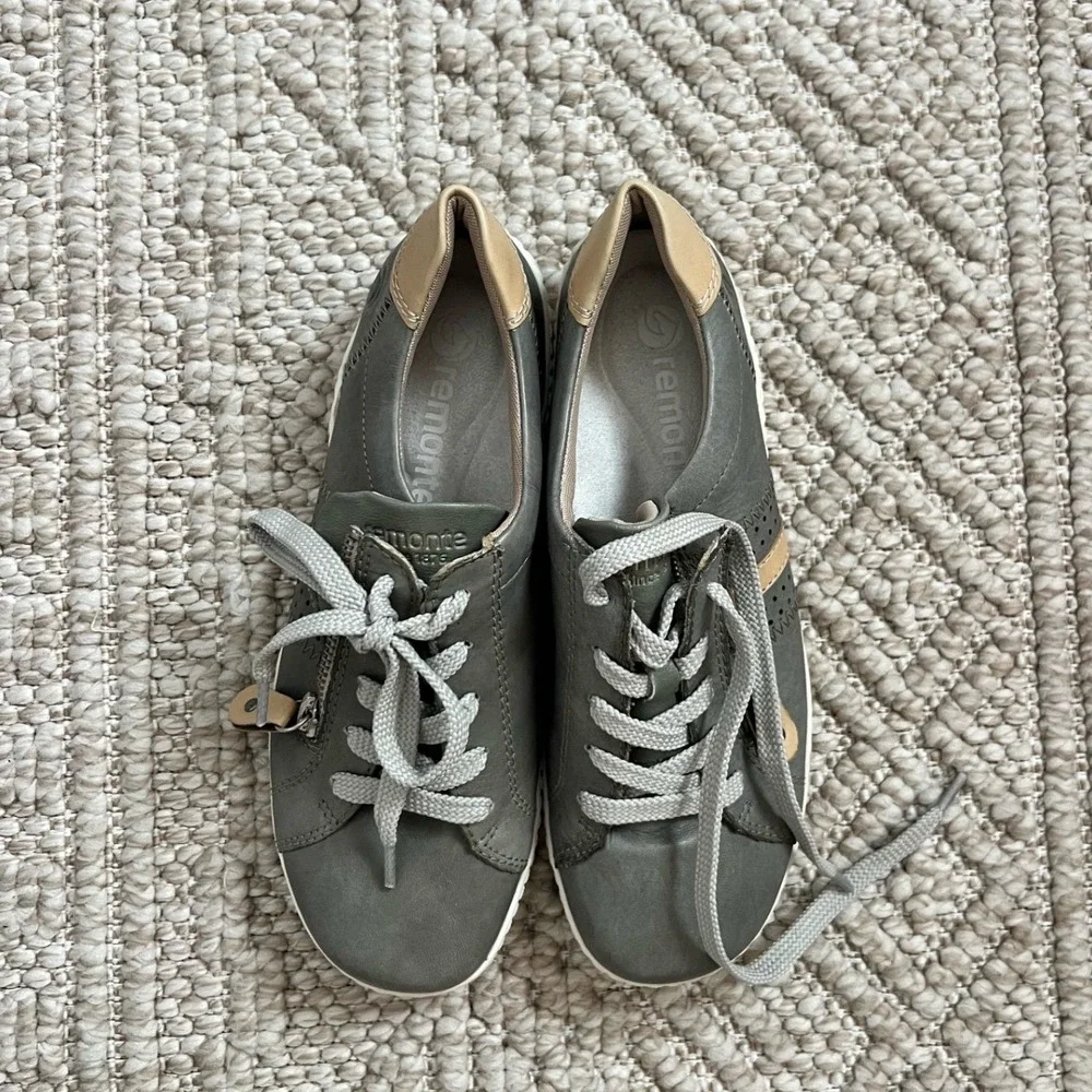 Remonte Womens Grey Leather Side Zip Lace Up Sneakers D0900-54